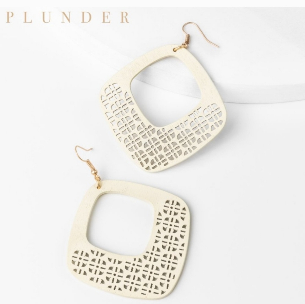 NWT Plunder Ella Claire Fashion Tan Boho Large Chunky Drop Dangle Earrings #60
